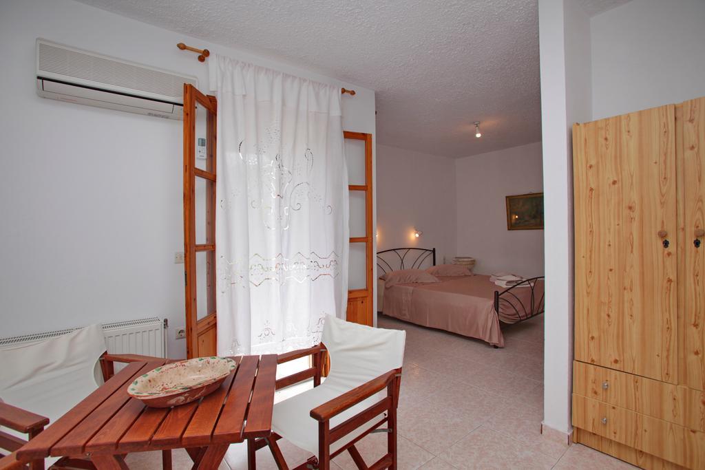 Marlitsis Apartments & Studios Skópelos Eksteriør bilde