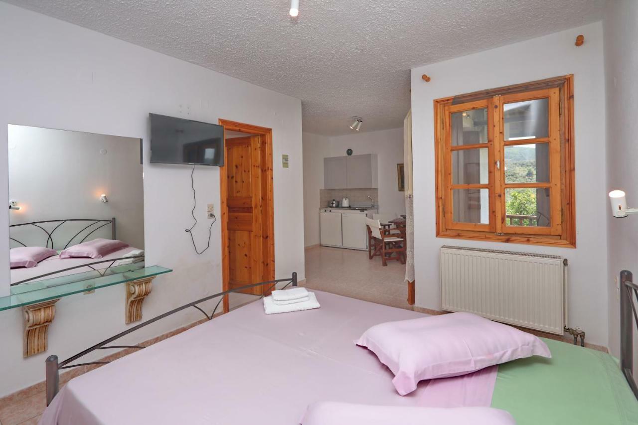 Marlitsis Apartments & Studios Skópelos Eksteriør bilde